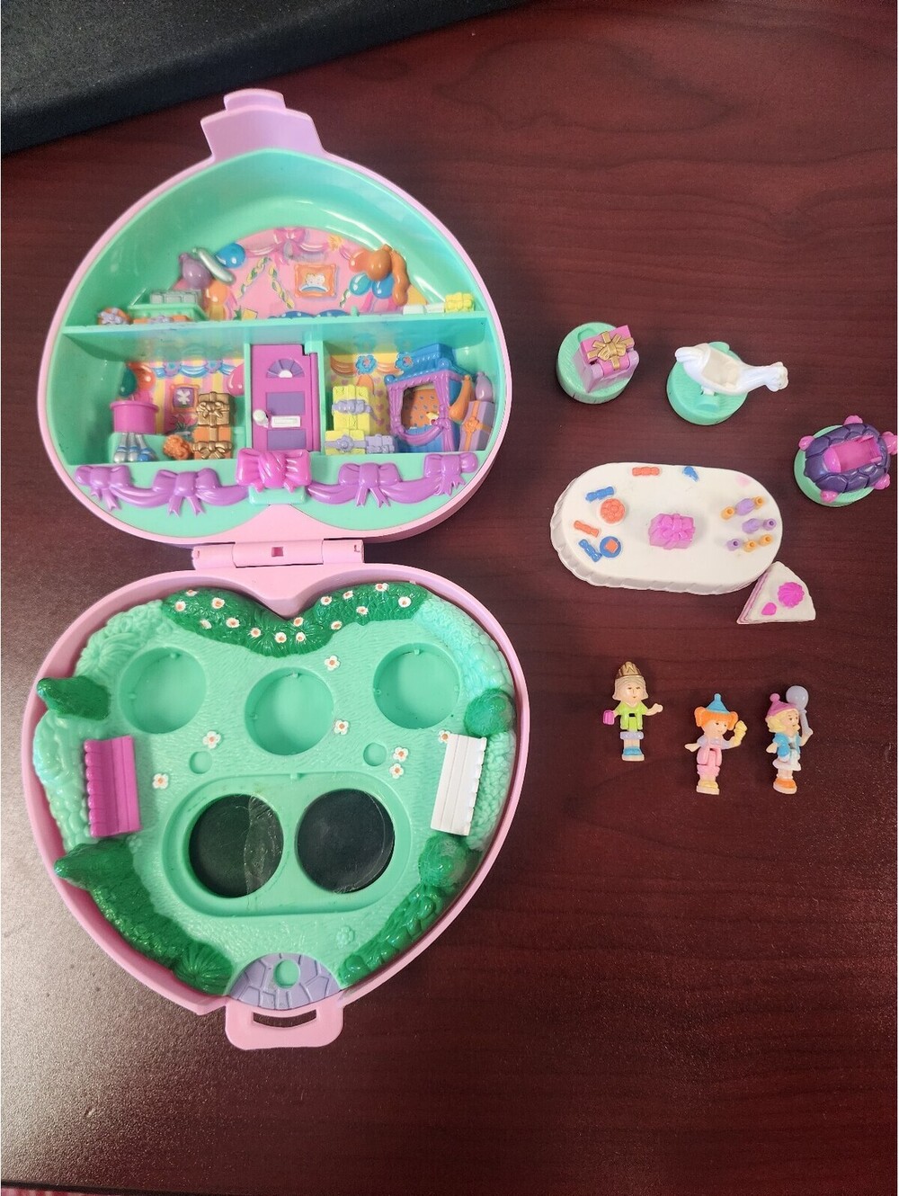 Very Rare Vintage Polly Pocket Partytime stamper no cake